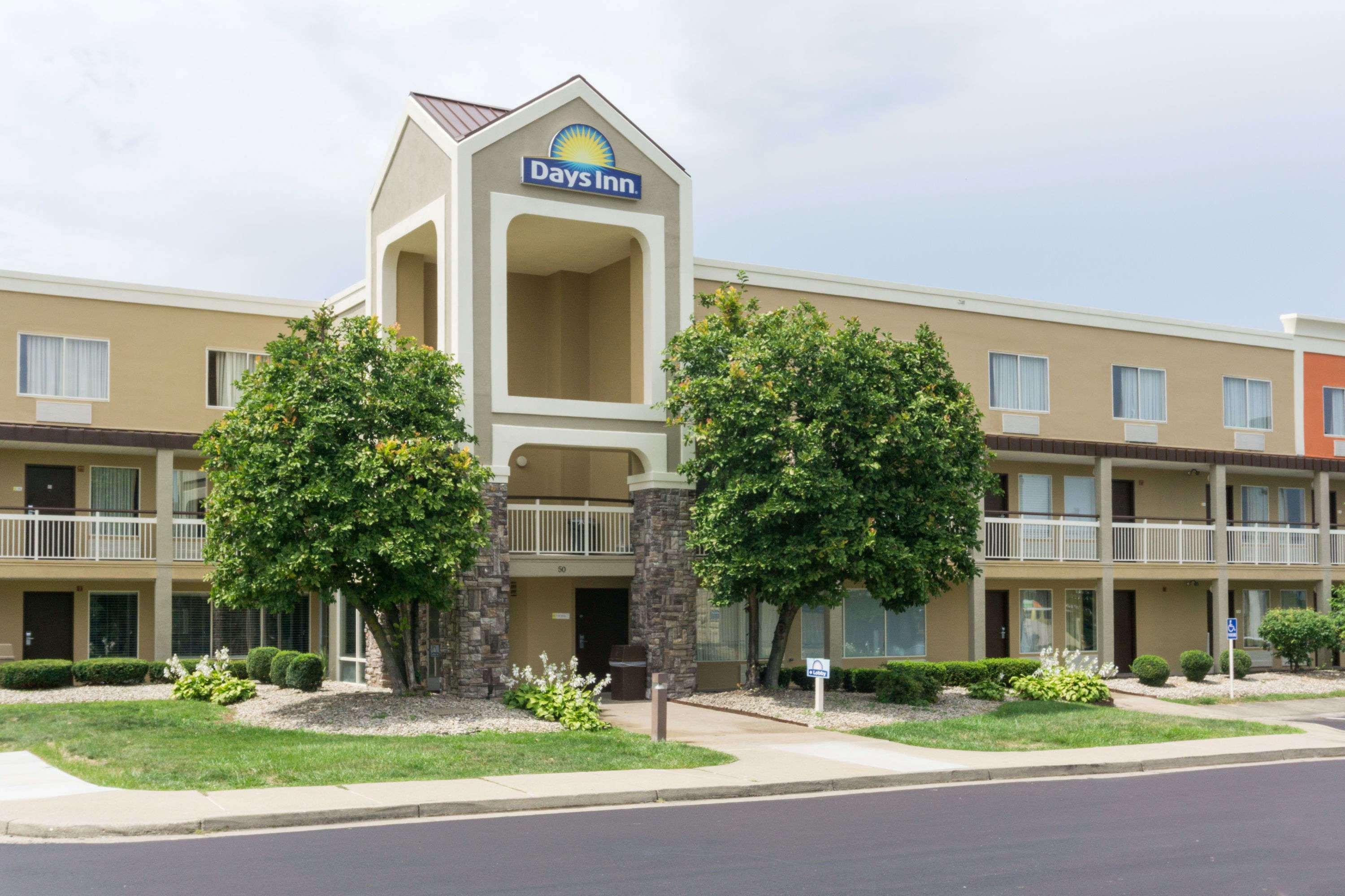 Days Inn By Wyndham Florence Cincinnati Area Экстерьер фото