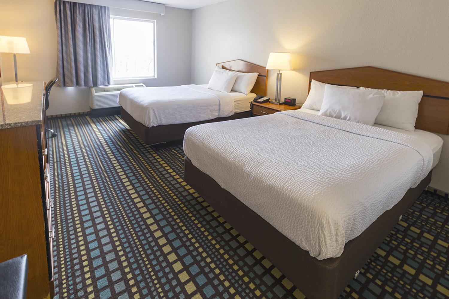 Days Inn By Wyndham Florence Cincinnati Area Экстерьер фото