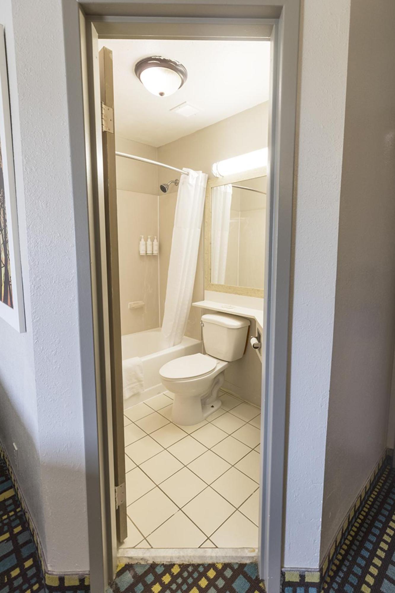 Days Inn By Wyndham Florence Cincinnati Area Экстерьер фото